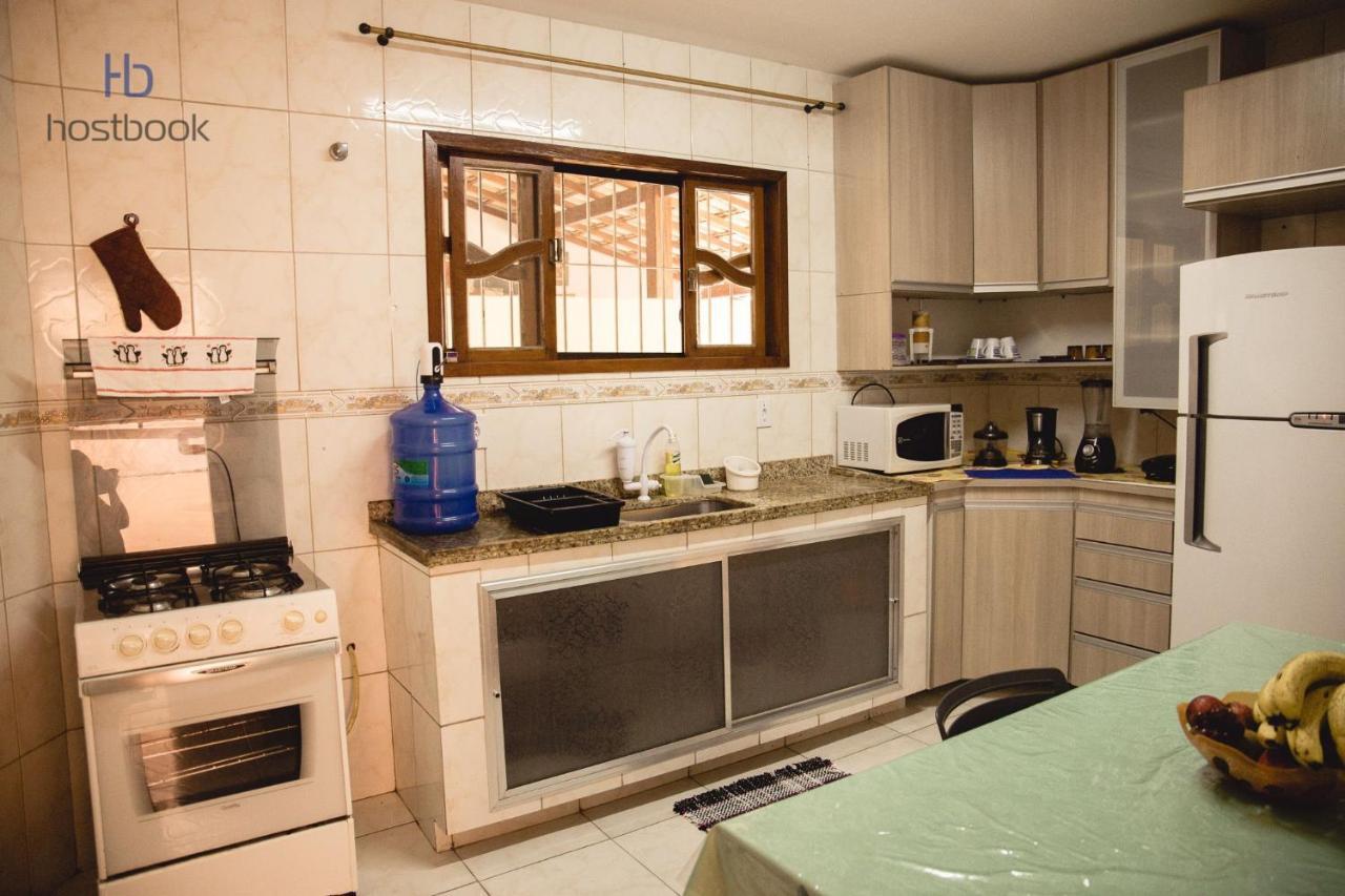 Willa Casa A 400 M Da Praia Do Centro - Wifi 200Mb - Garagem - Tv 500 Canais - 2 Quartos - Cozinha Equipada - Churrasqueira Rio das Ostras Zewnętrze zdjęcie